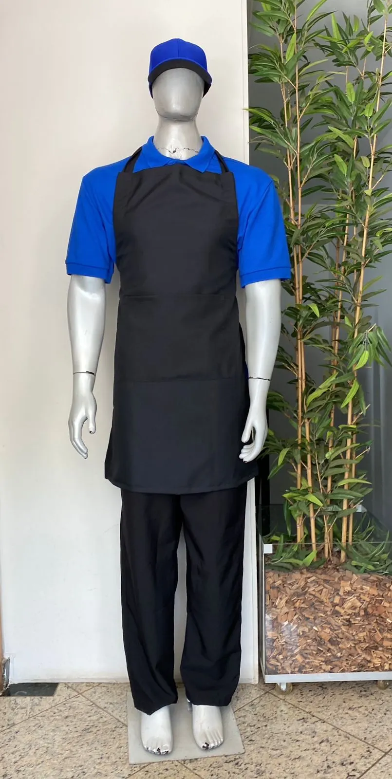 Avental Peitoral Preto — Artveste Uniformes