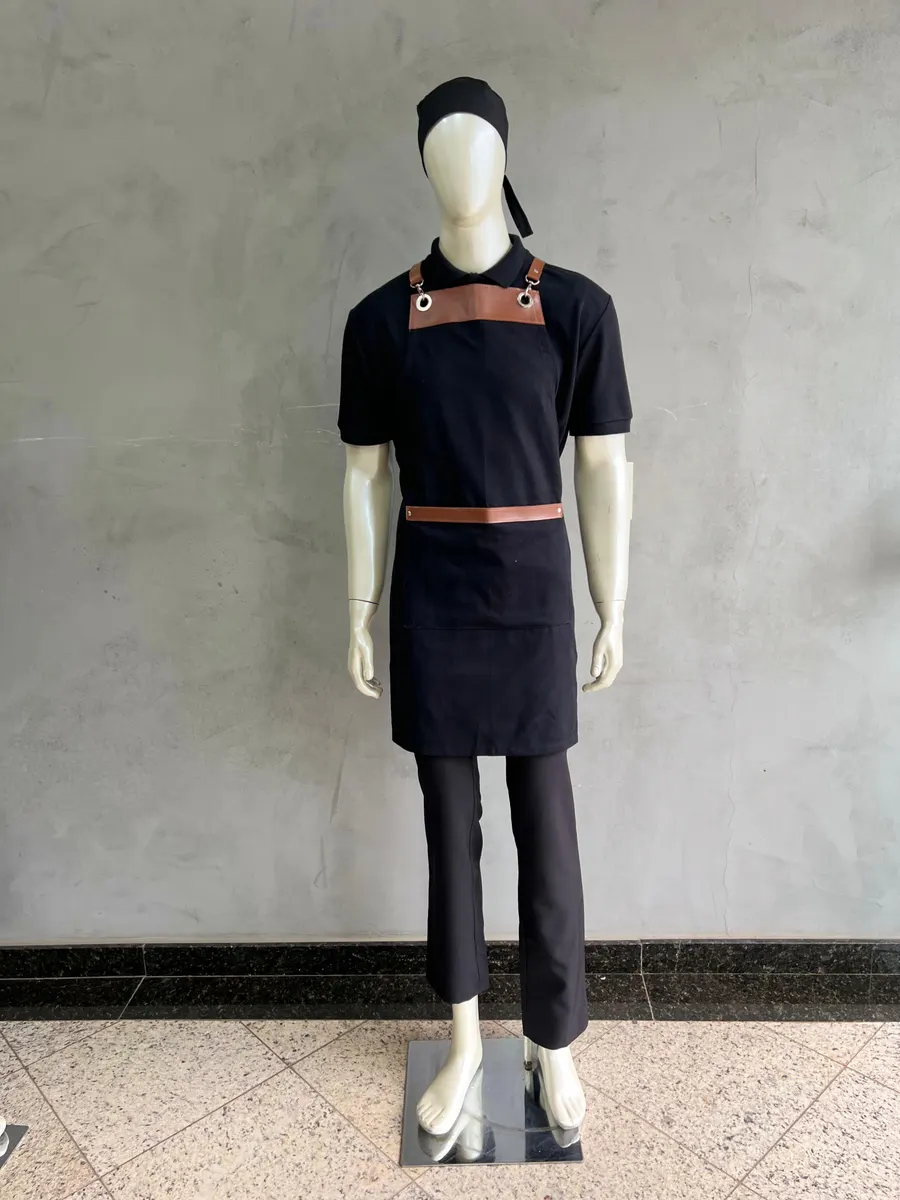 Avental Peitoral Preto com Alças de Couro 2 — Artveste Uniformes