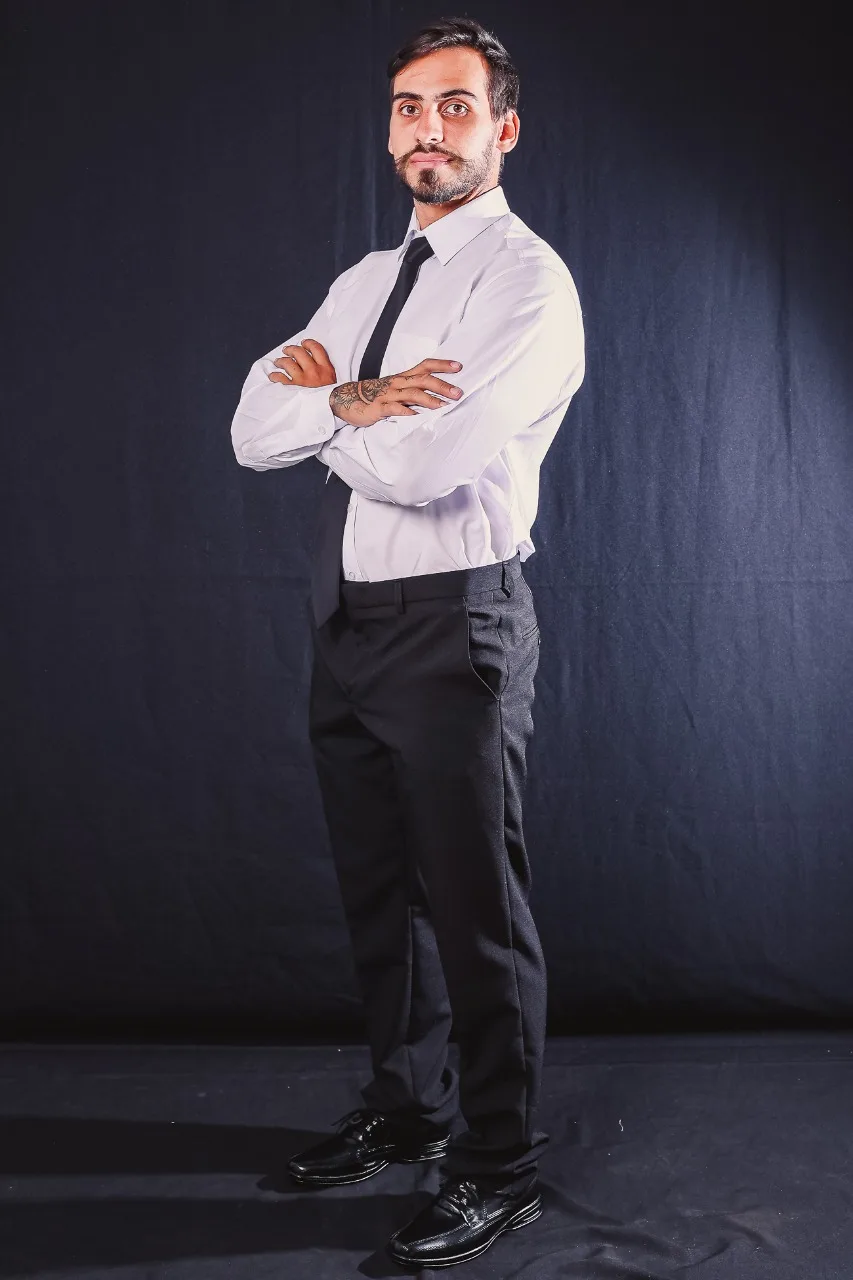 Camisa Social Branca com Gravata — Artveste Uniformes