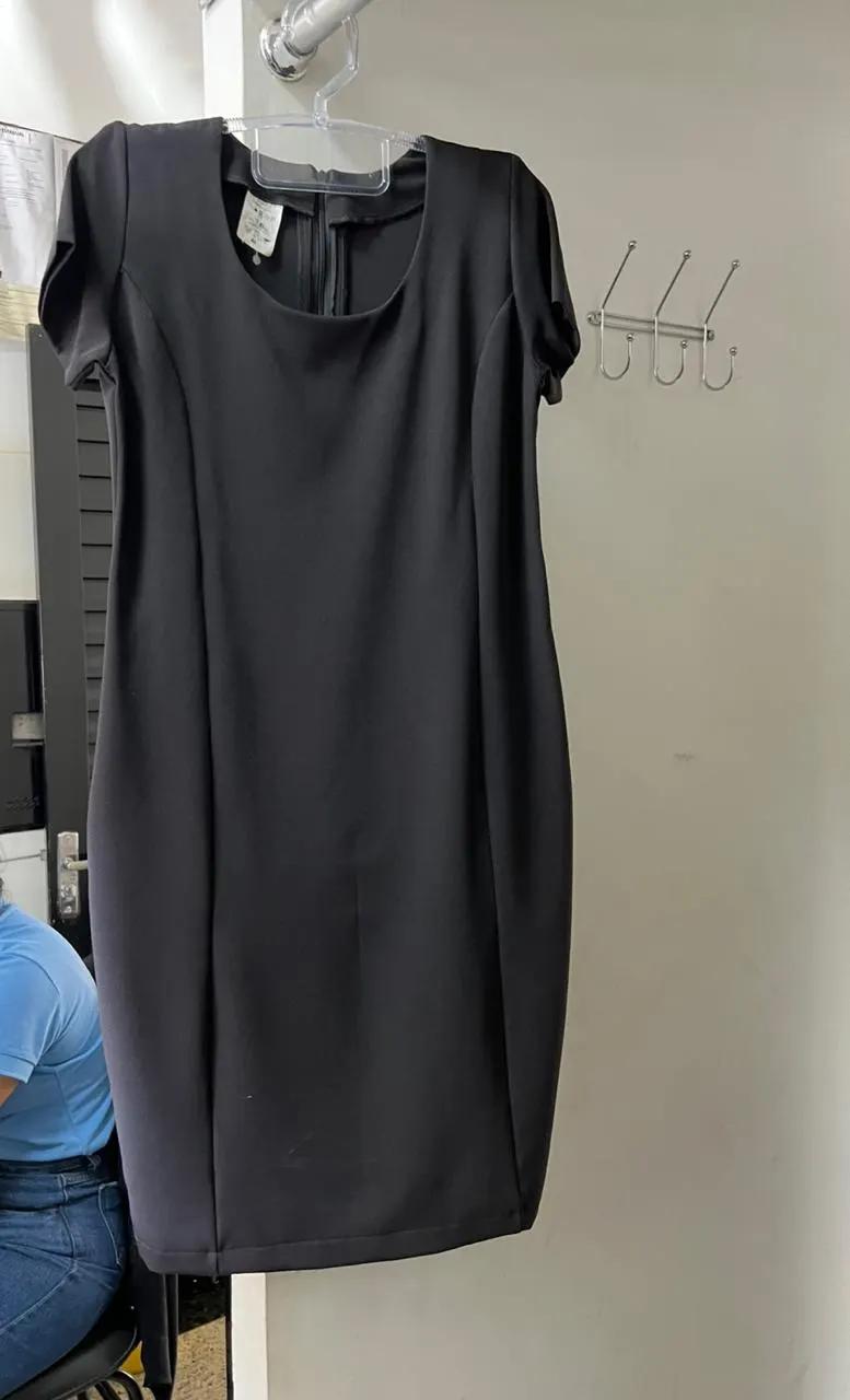Vestido Preto Social Sem Manga — Artveste Uniformes